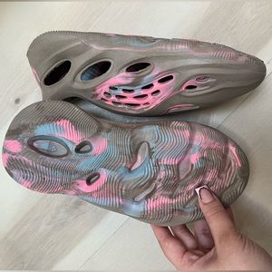 Yeezy foam runner
